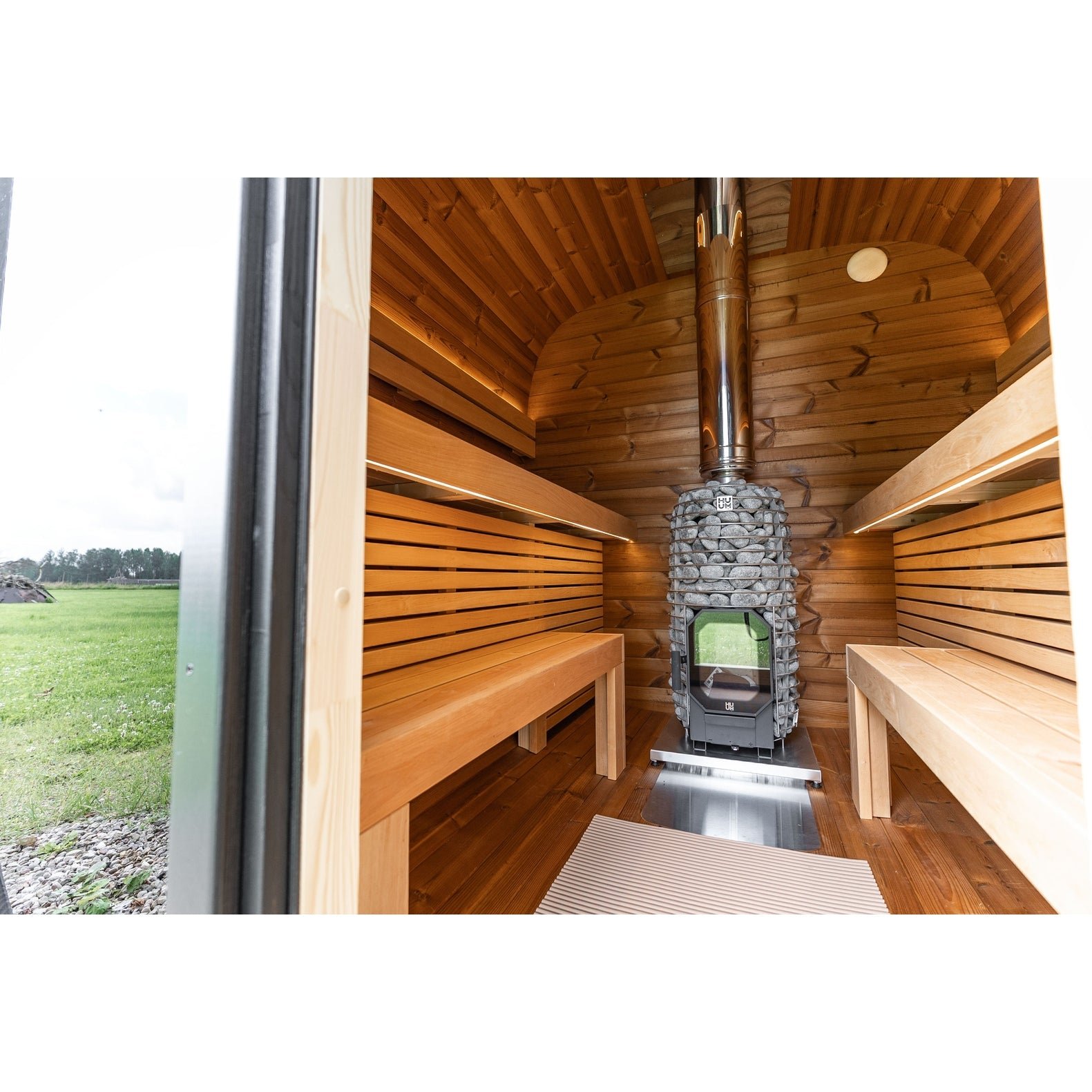Leil Black Cube Comfort 6-Person Outdoor Sauna - Image 6