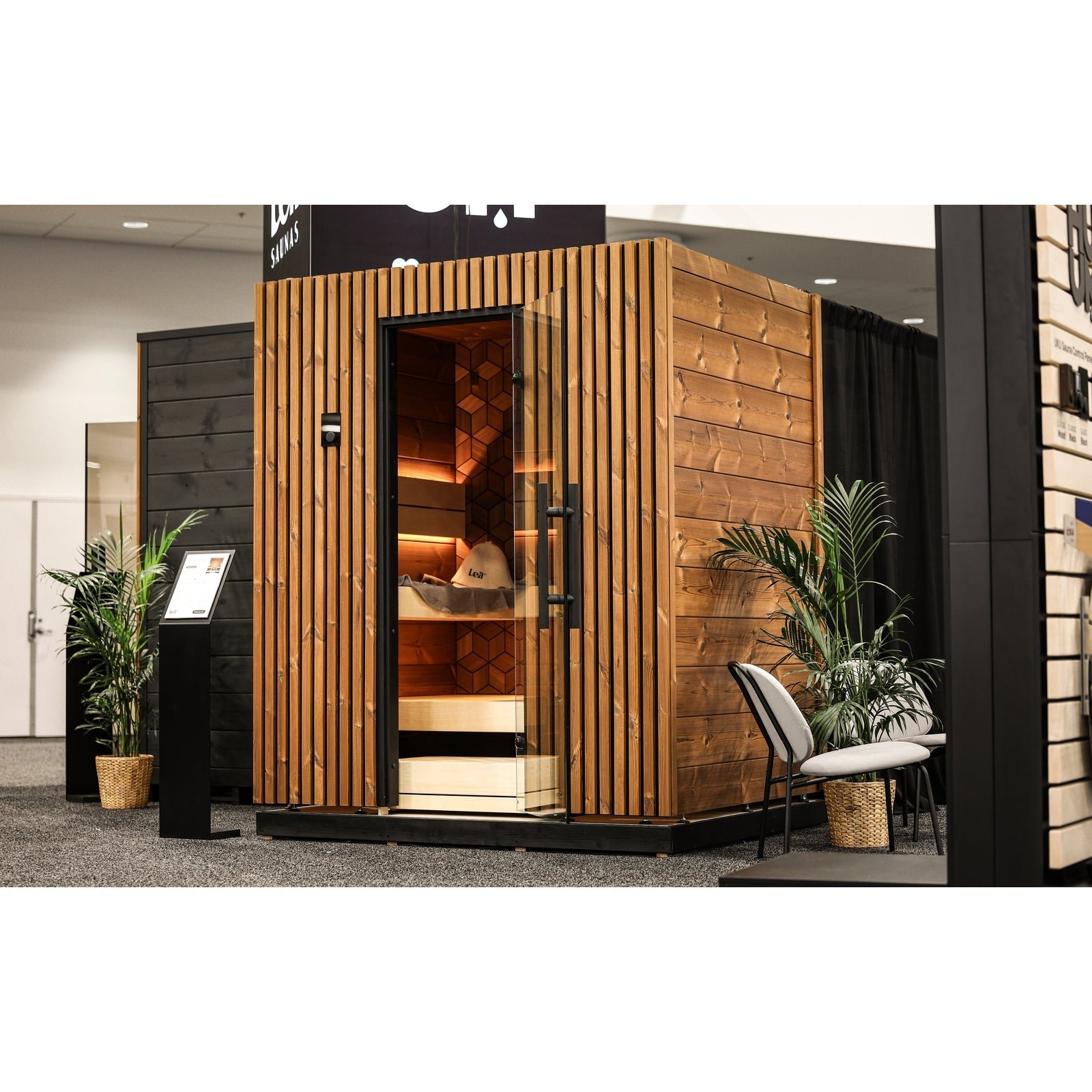 Leil Como 4-180 4-Person Indoor Sauna - Image 12