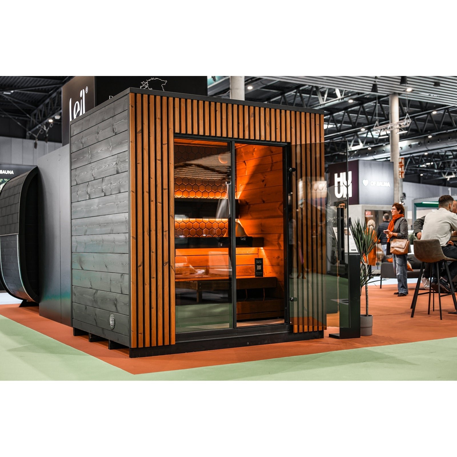 Leil Viva 210 3-Person Outdoor Sauna Kit - Image 13