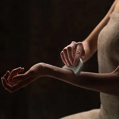 Hukka Guasha Sauna Massage Stone, Curved - Image 3