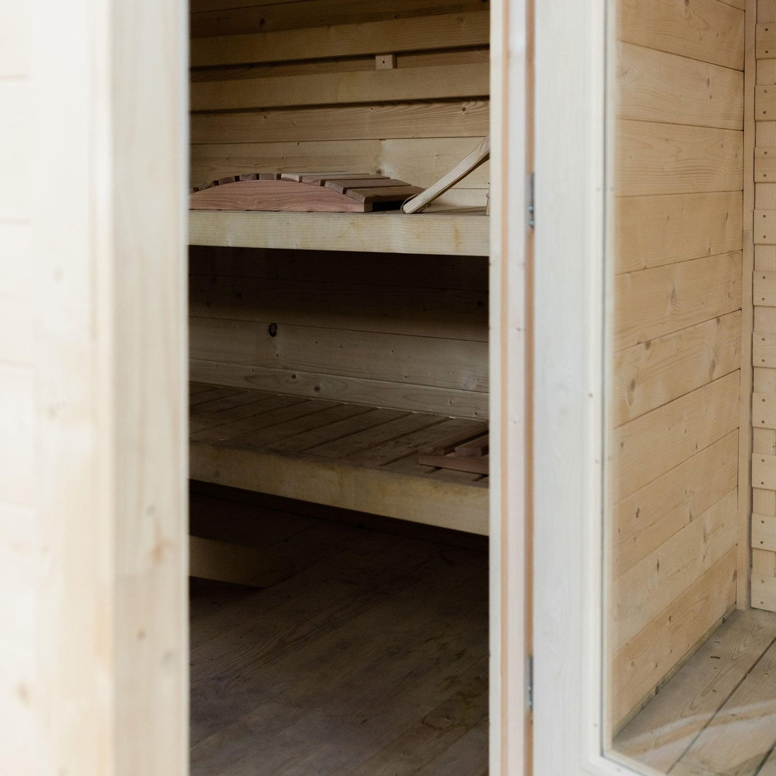 Almost Heaven Timberline 6-Person Outdoor Cabin Sauna - Image 16