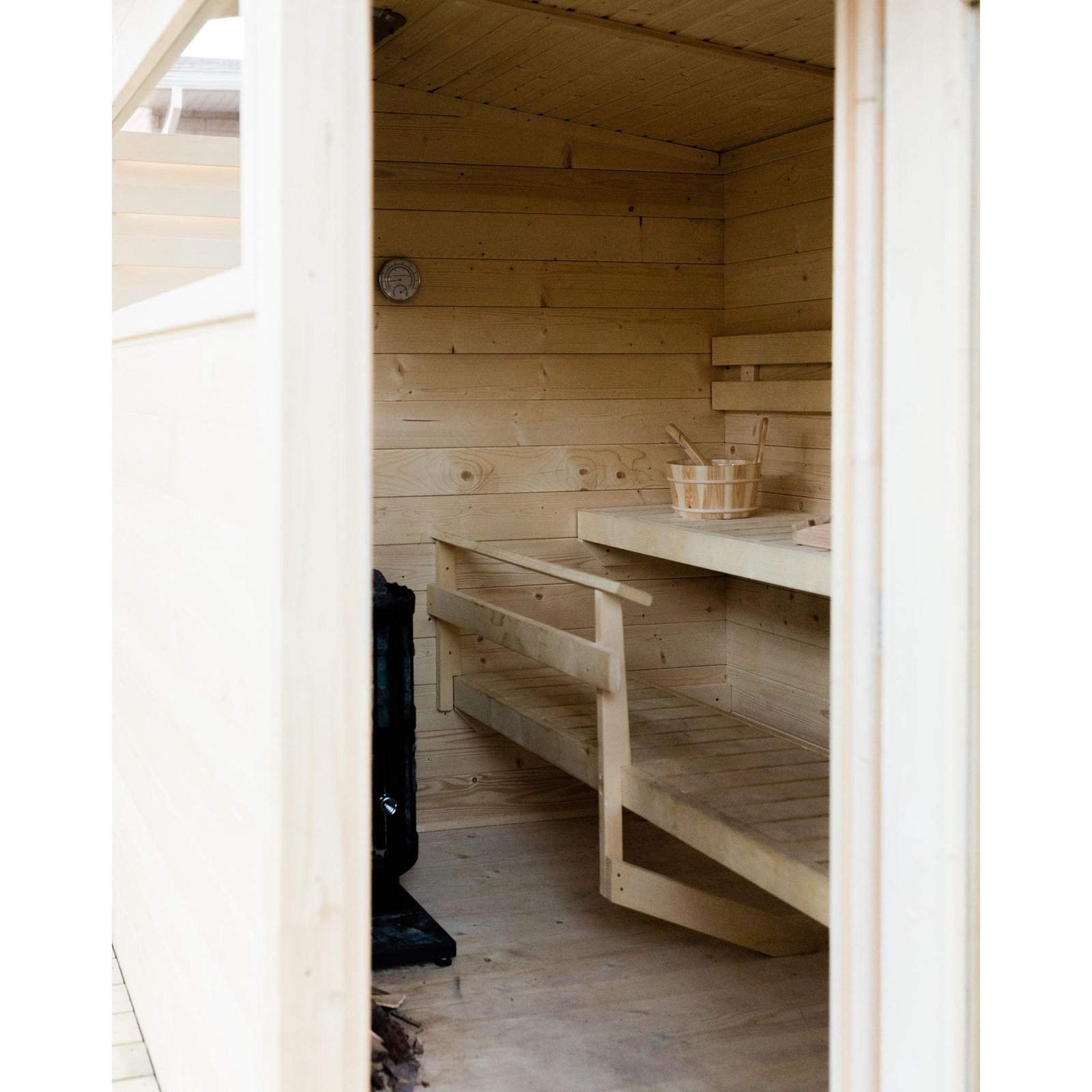 Almost Heaven Timberline 6-Person Outdoor Cabin Sauna - Image 6